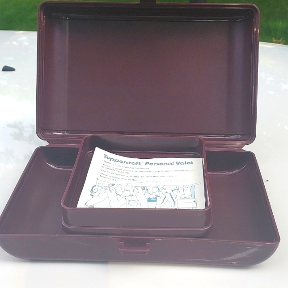 Vintage Tuppercraft Tupperware Personal valet storage container